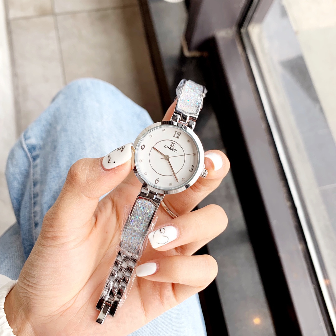 Replica Chanel Women Elegant Watch