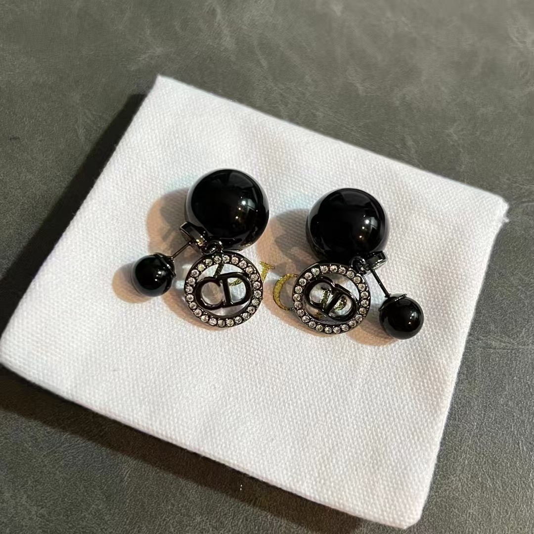 Replica Dior Black Pearl CD Earrings