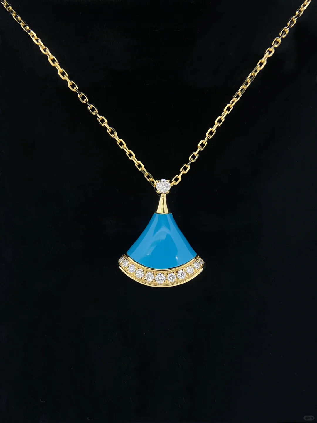 Replica Bvlgari Divas' Dream Necklace