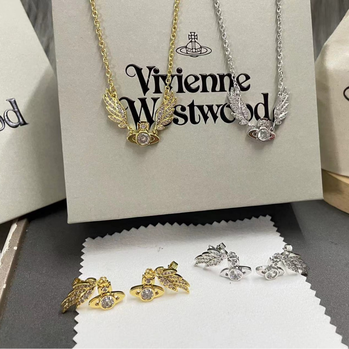 Replica Vivienne Westwood Angel Wing Saturn Earrings