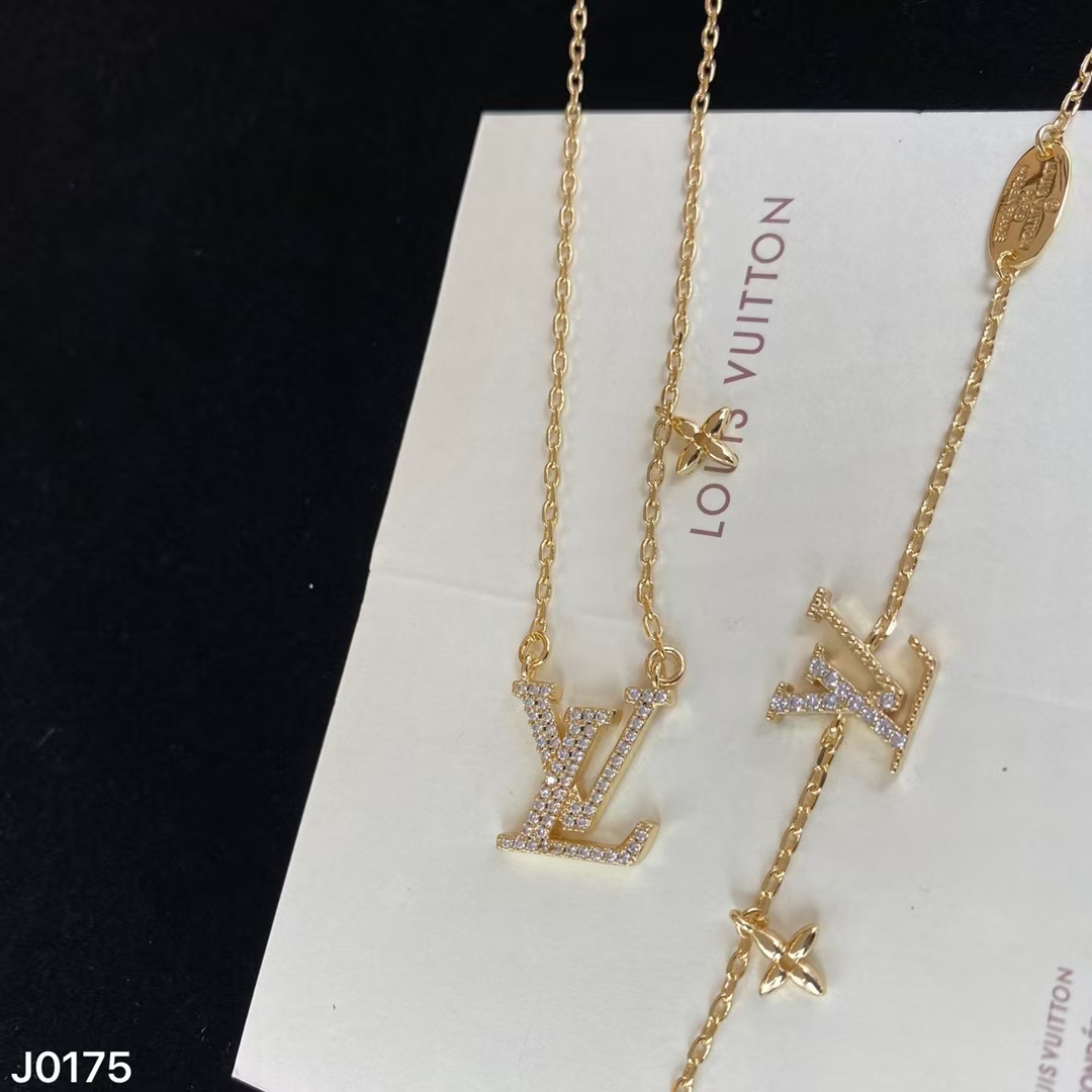 Replica Louis Vuitton Diamond LV Letters Bracelet
