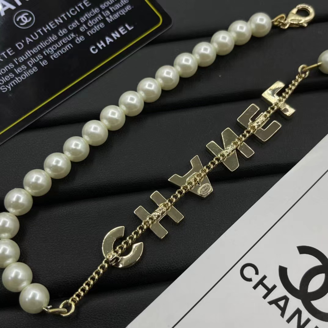 Replica Chanel Letter Pednant Pearl Chain Necklace