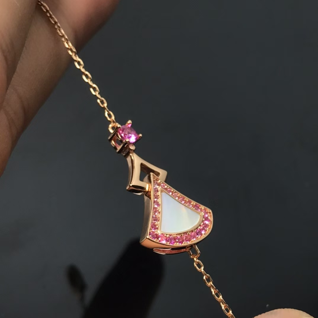 Replica Bvlgari Divas’ Dream Bracelet