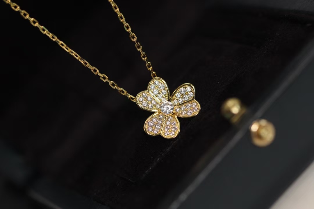 Replica Van Cleef & Arpels Frivole Pendant Necklace - Mini