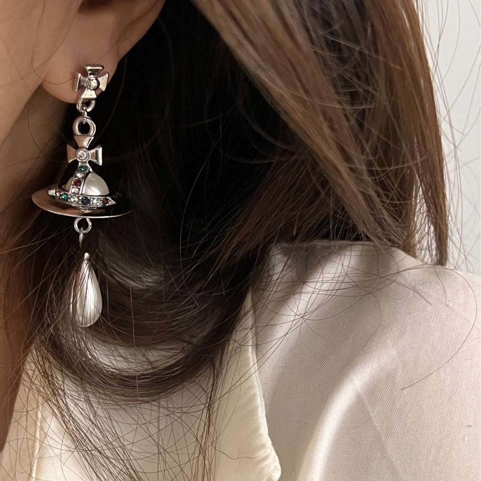 Replica Vivienne Westwood Saturn Teardrop Pearl Earring