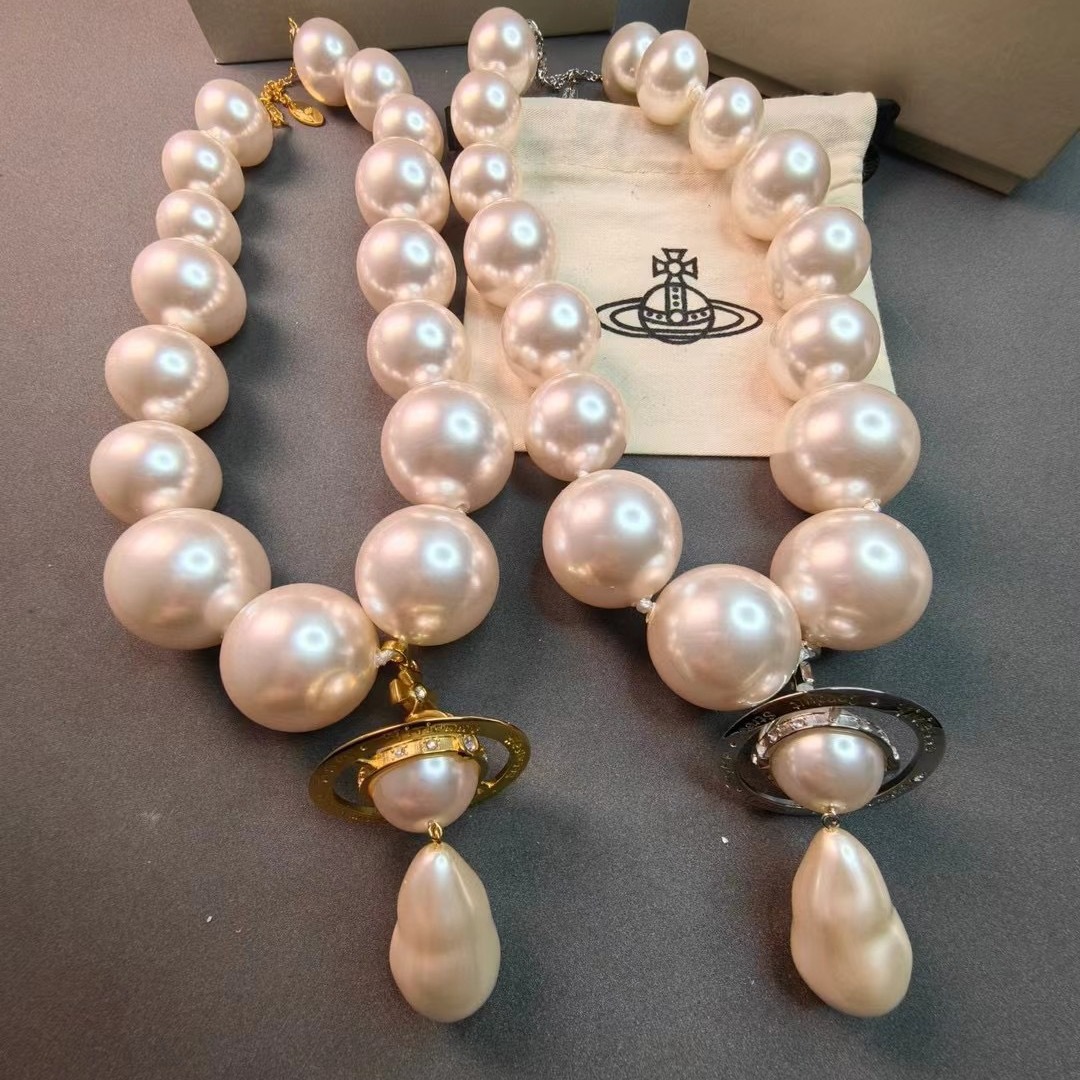 Replica Vivienne Westwood Large Teardrop  Pendant Pearl Necklace