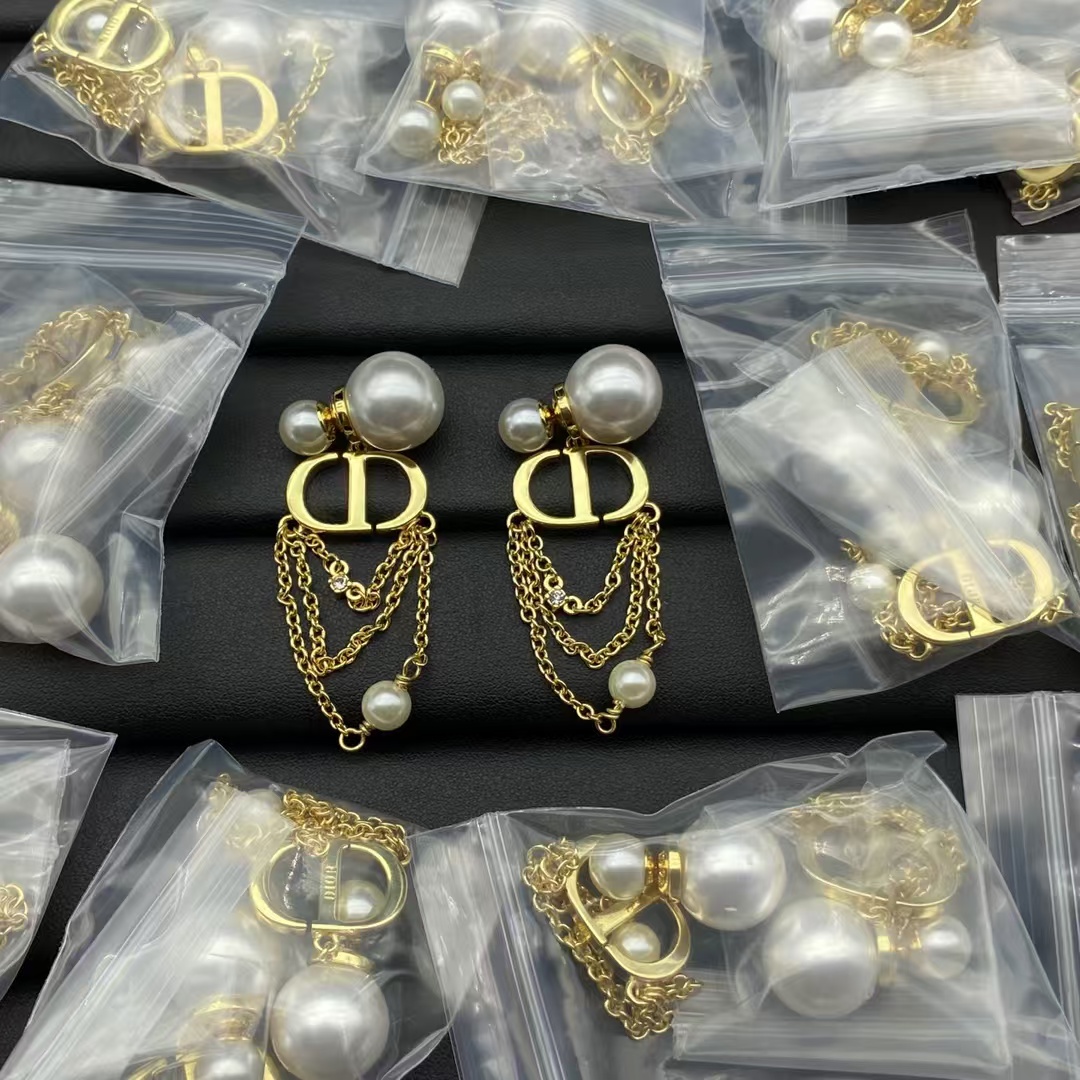 Replica Dior Multi Layers Chain Dangle Pearl Earrings