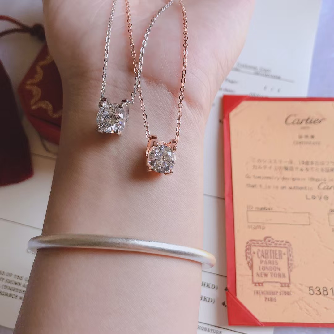 Replica Cartier Diamond Pendant Necklace