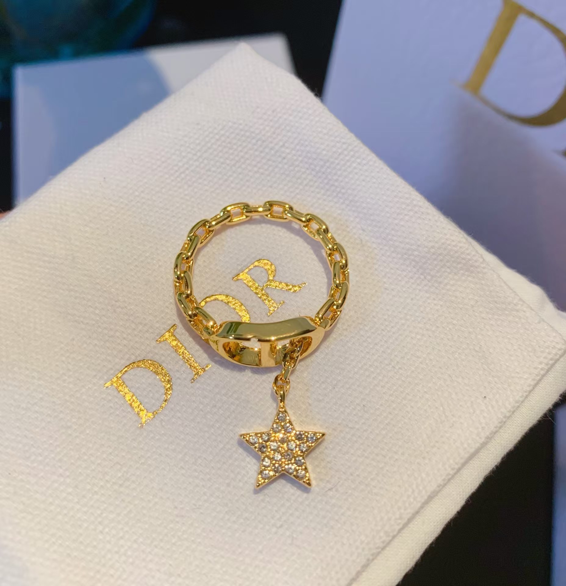 Replica Dior CD Star Dangle Ring