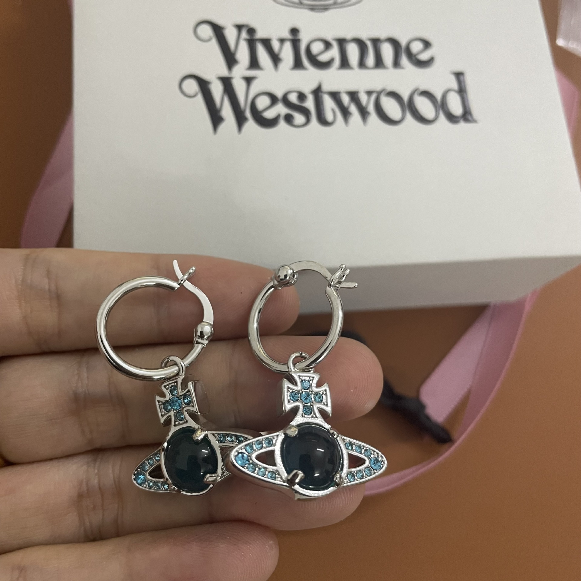 Replica Vivienne Westwood Blue Green Lucky Bead Saturn Earrings