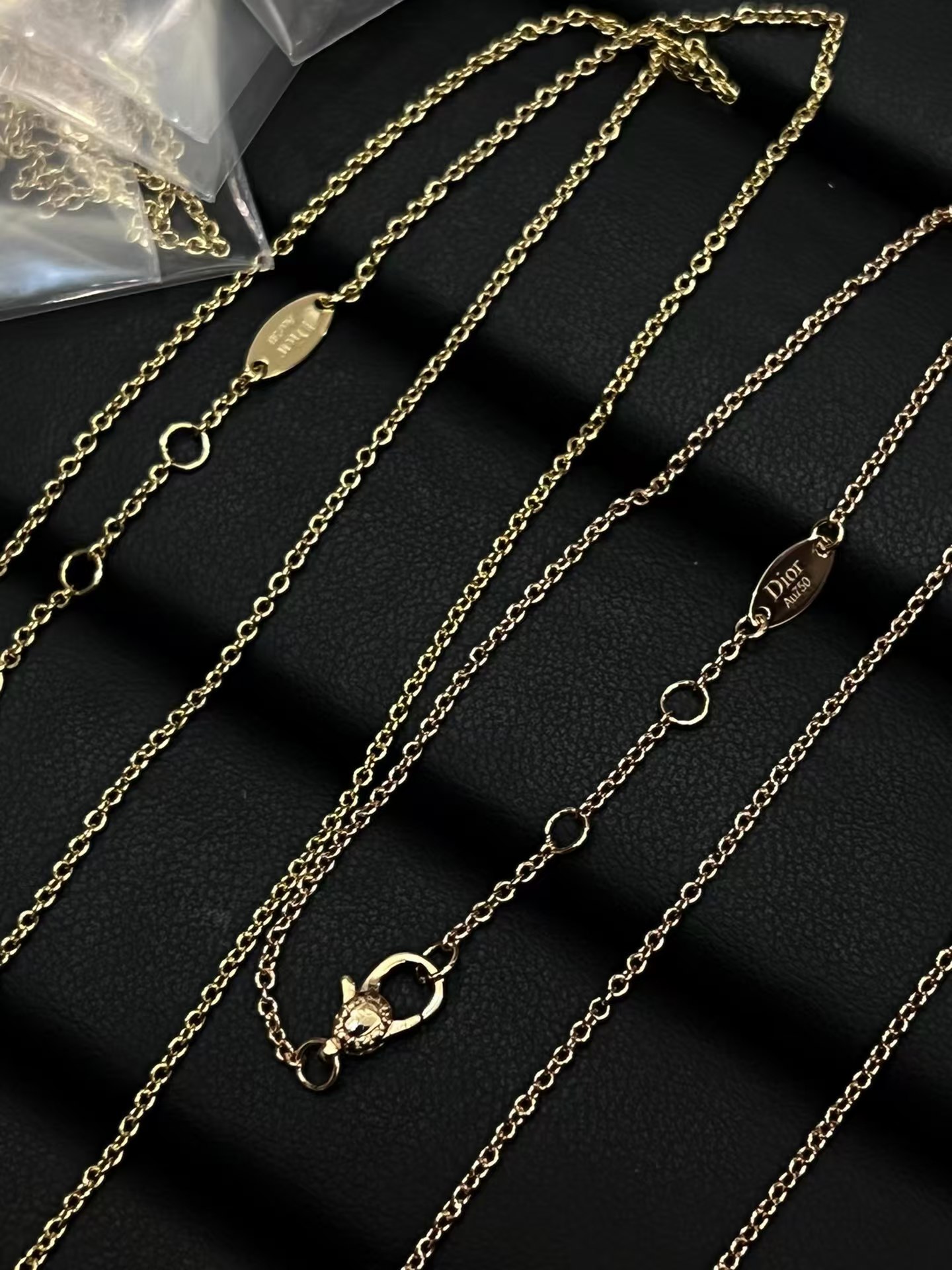 Replica Dior Rose Des Vents Pendant Necklace
