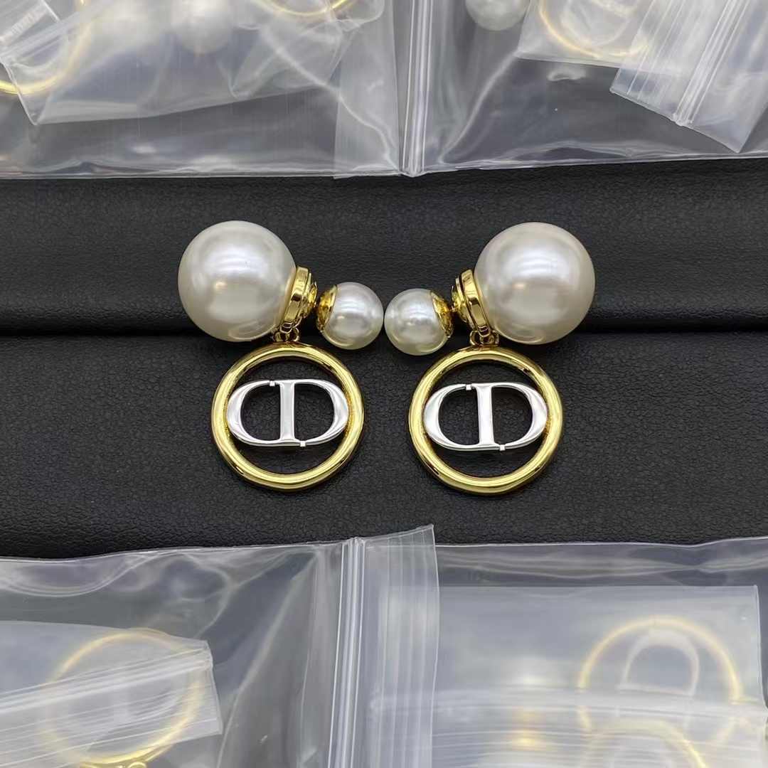 Replica Dior Pearl Earrings Mixed Color CD Drop