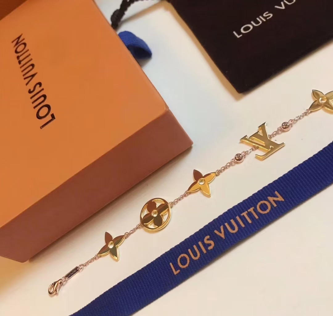 Replica Louis Vuitton Star Sun LV Letters Bracelet