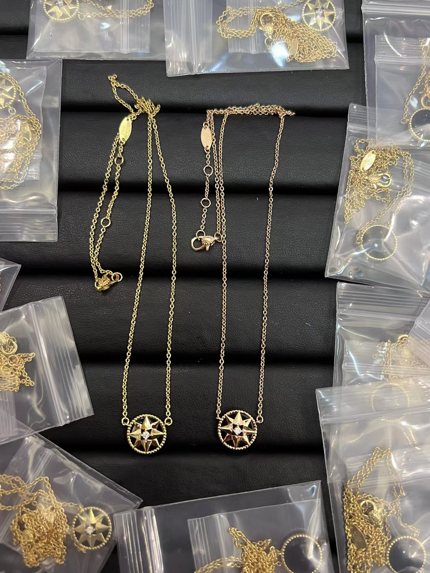 Replica Dior Rose Des Vents Pendant Necklace