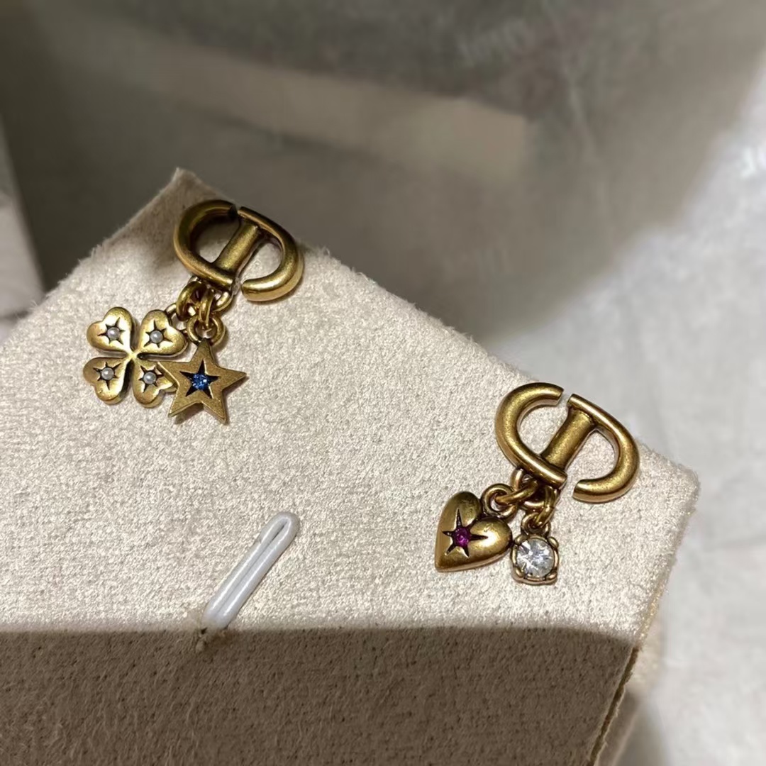 Replica Dior Vintage Asymmetric Clover Star Heart Earrings