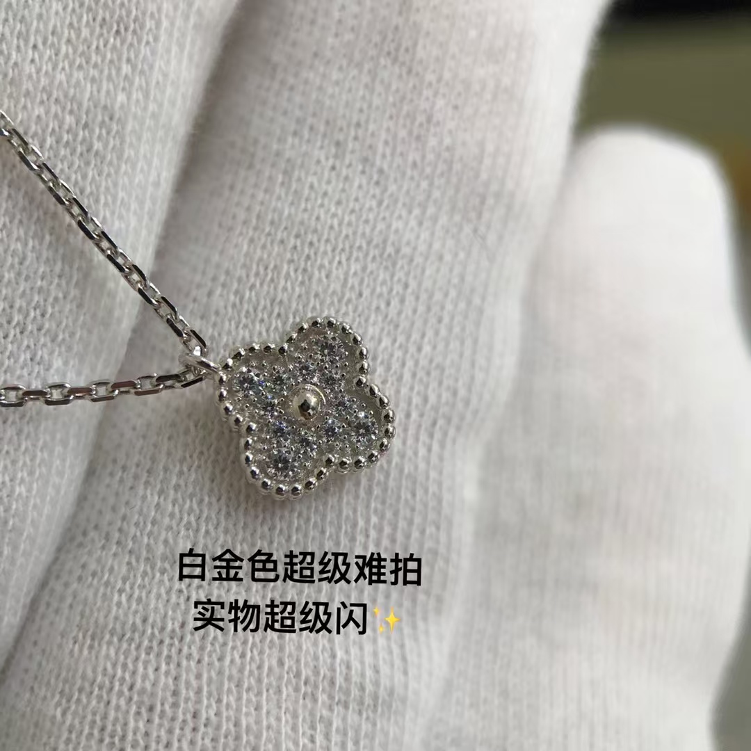 Replica Van Cleef & Arpels Full Diamond Sweet Alhambra Pendant Necklace - Mini