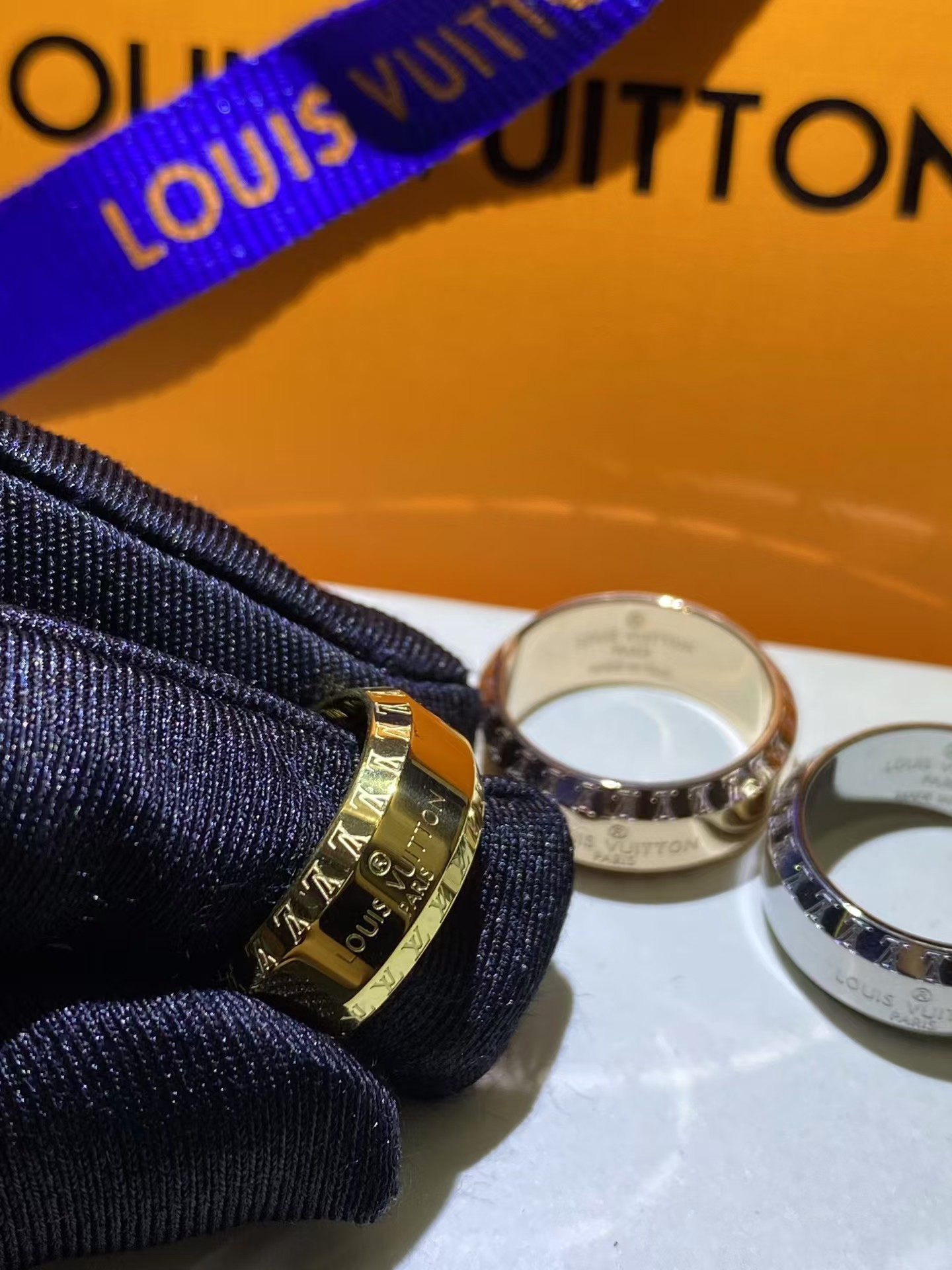 Replica Louis Vuitton Wide Ring for Men