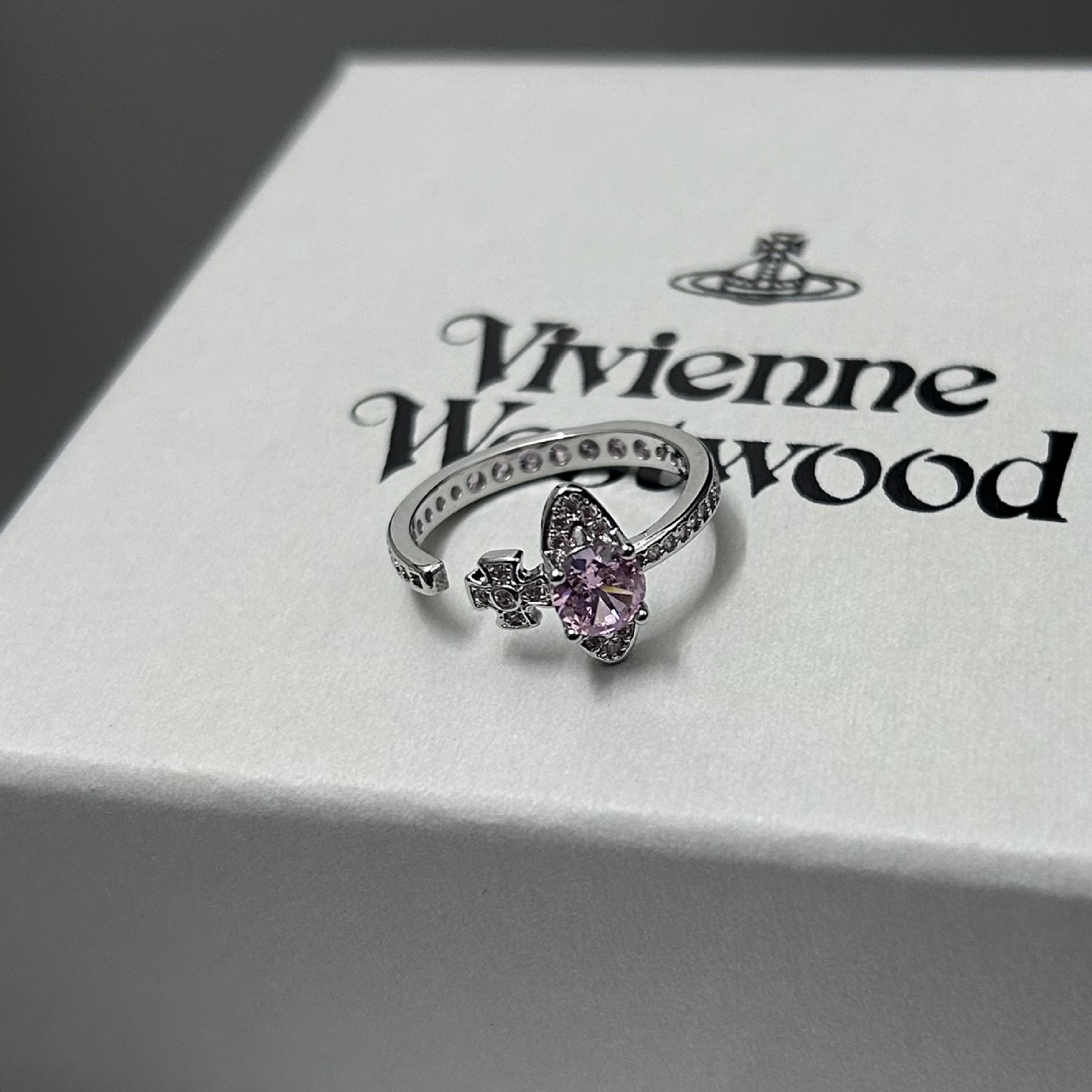 replica Vivienne Westwood Adjustable Pink Purple Blue Daimond Ring