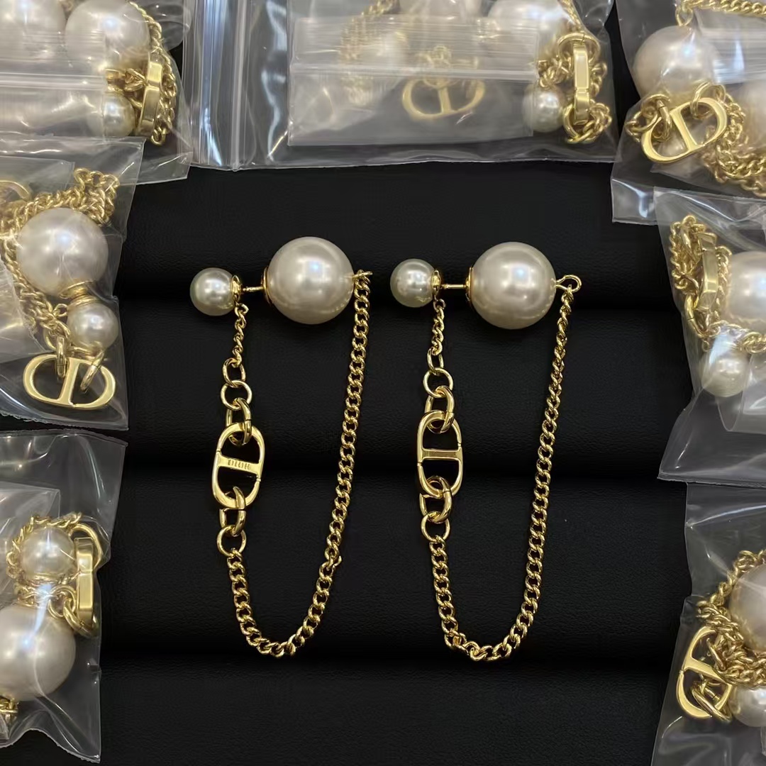 Replica Dior Chain Dangle Pearl Earrings