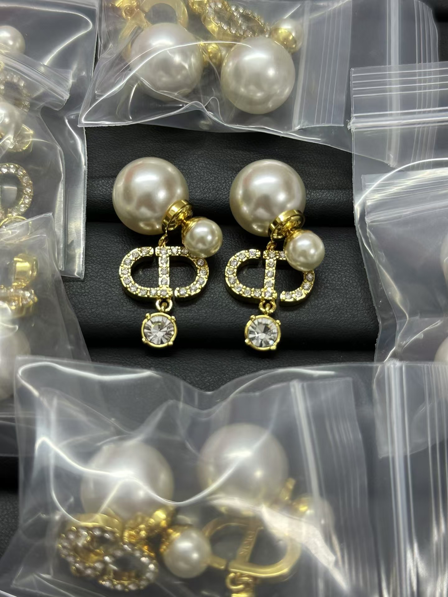 Replica Dior Diamond CD Drop Pearl Earrings