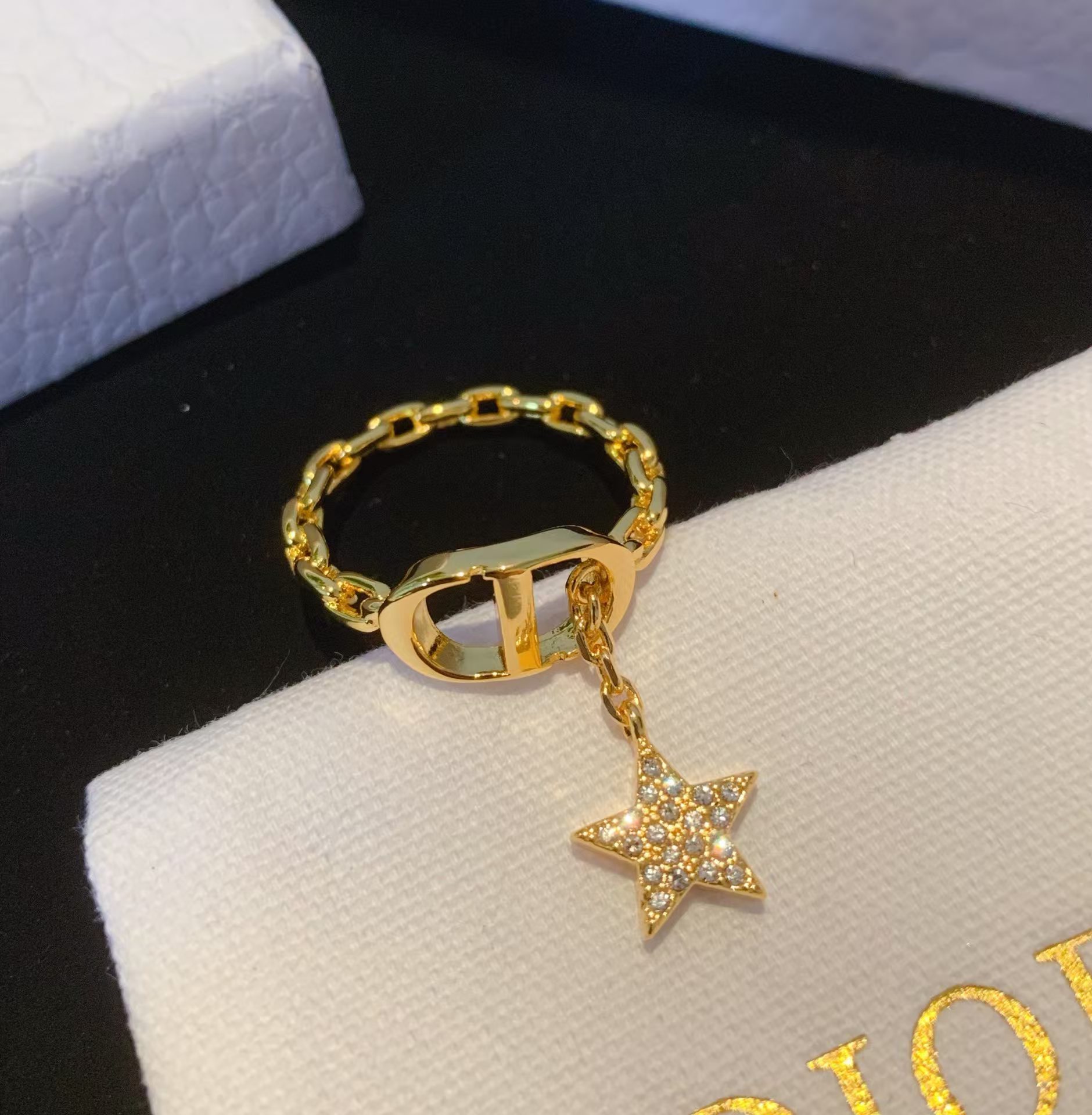 Replica Dior CD Star Dangle Ring