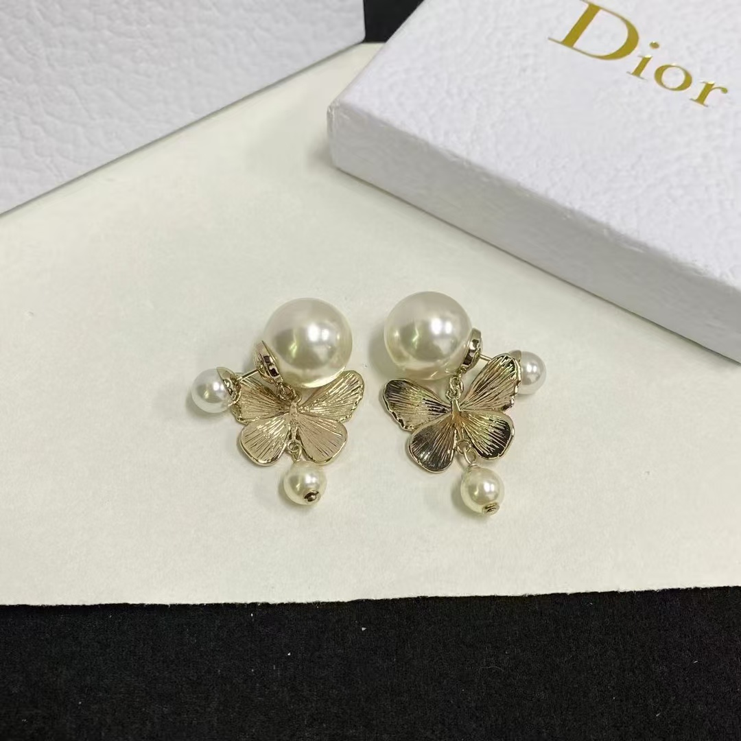 Replica Dior Butterfly with Pearl Earrings