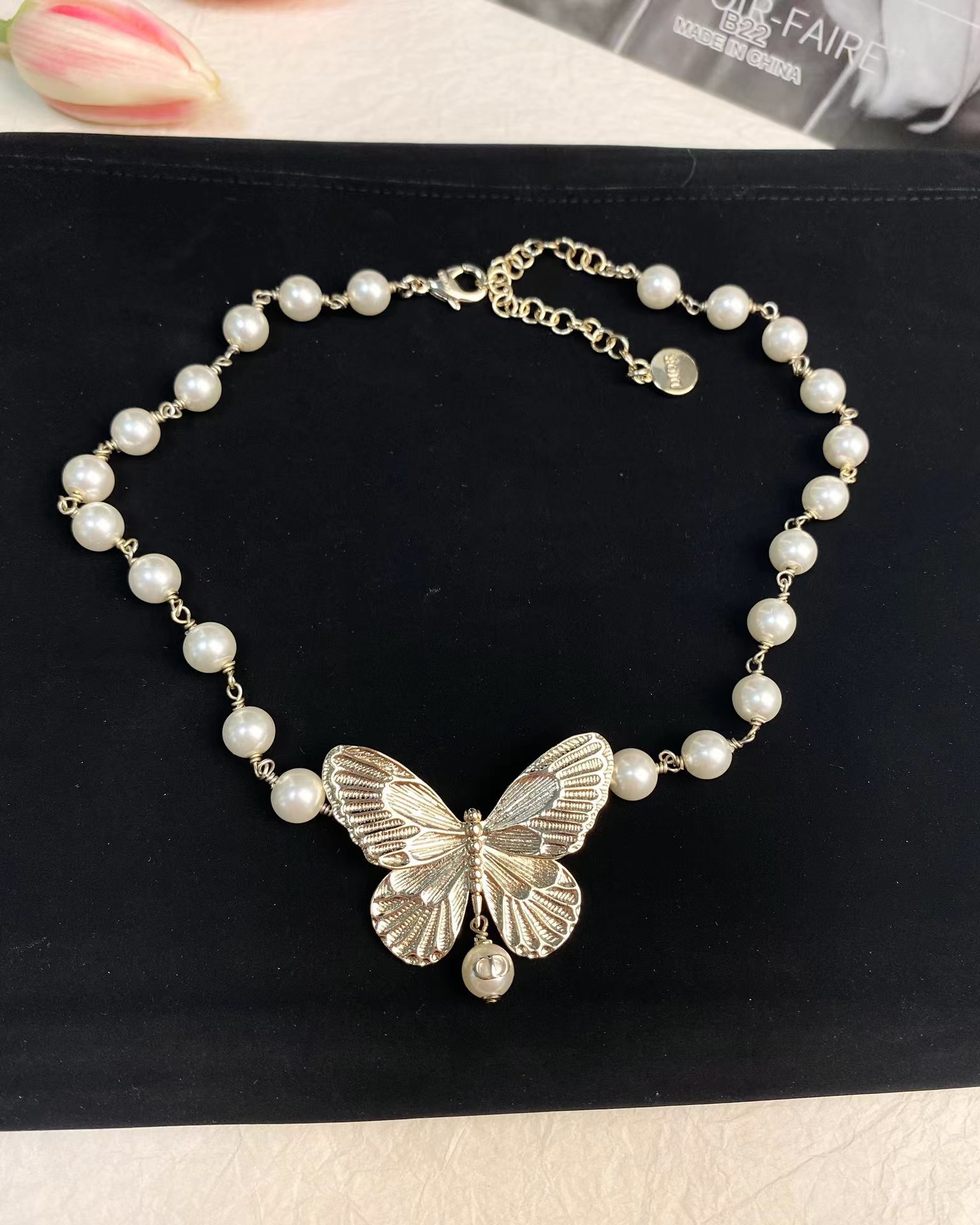 Replica Dior Butterfly Pearl Necklace