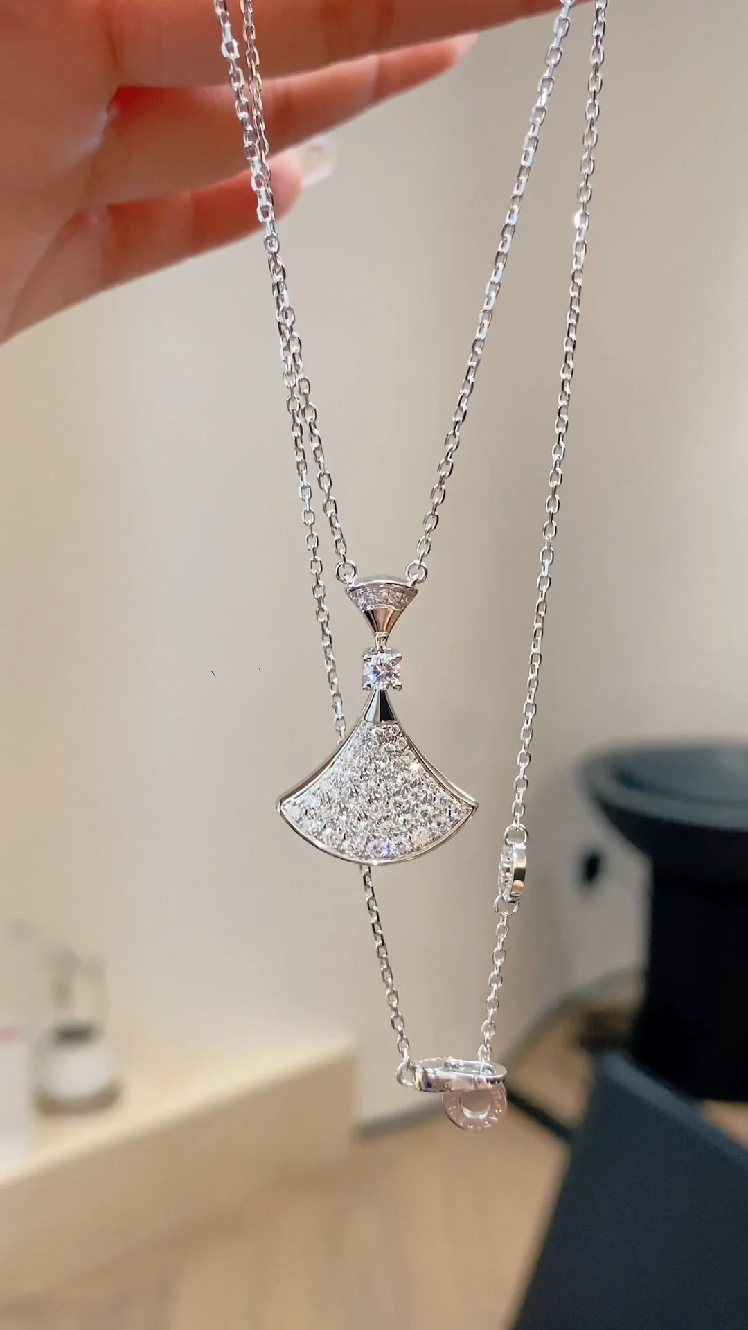 Replica Bvlgari Divas' Dream Necklace