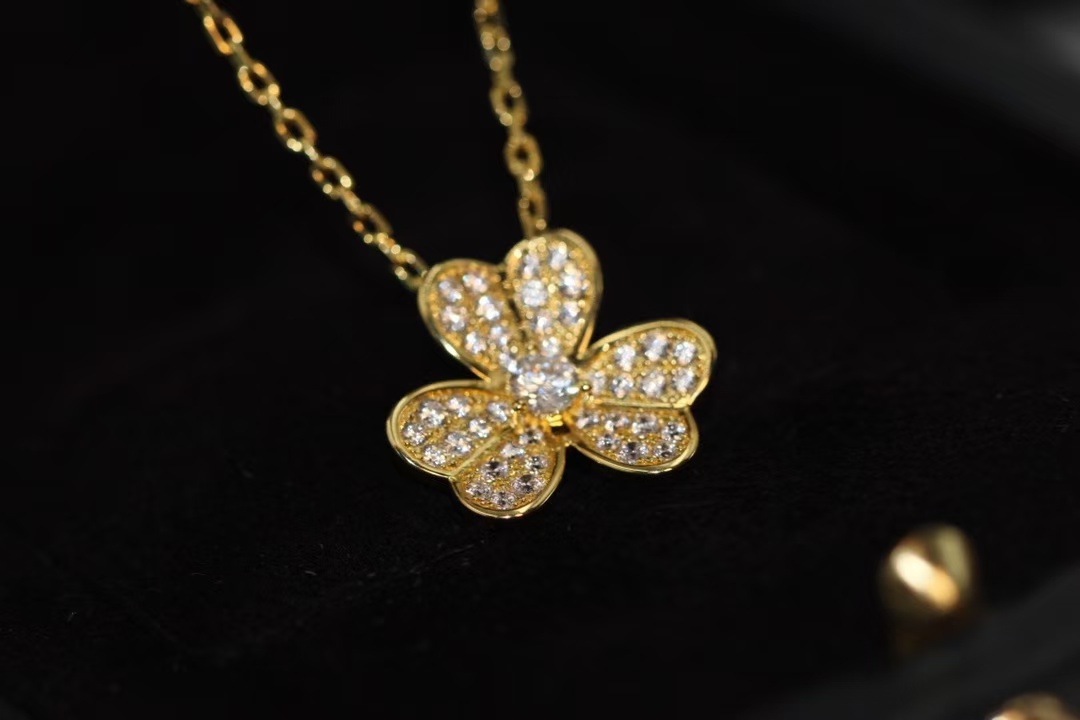 Replica Van Cleef & Arpels Frivole Pendant Necklace - Mini