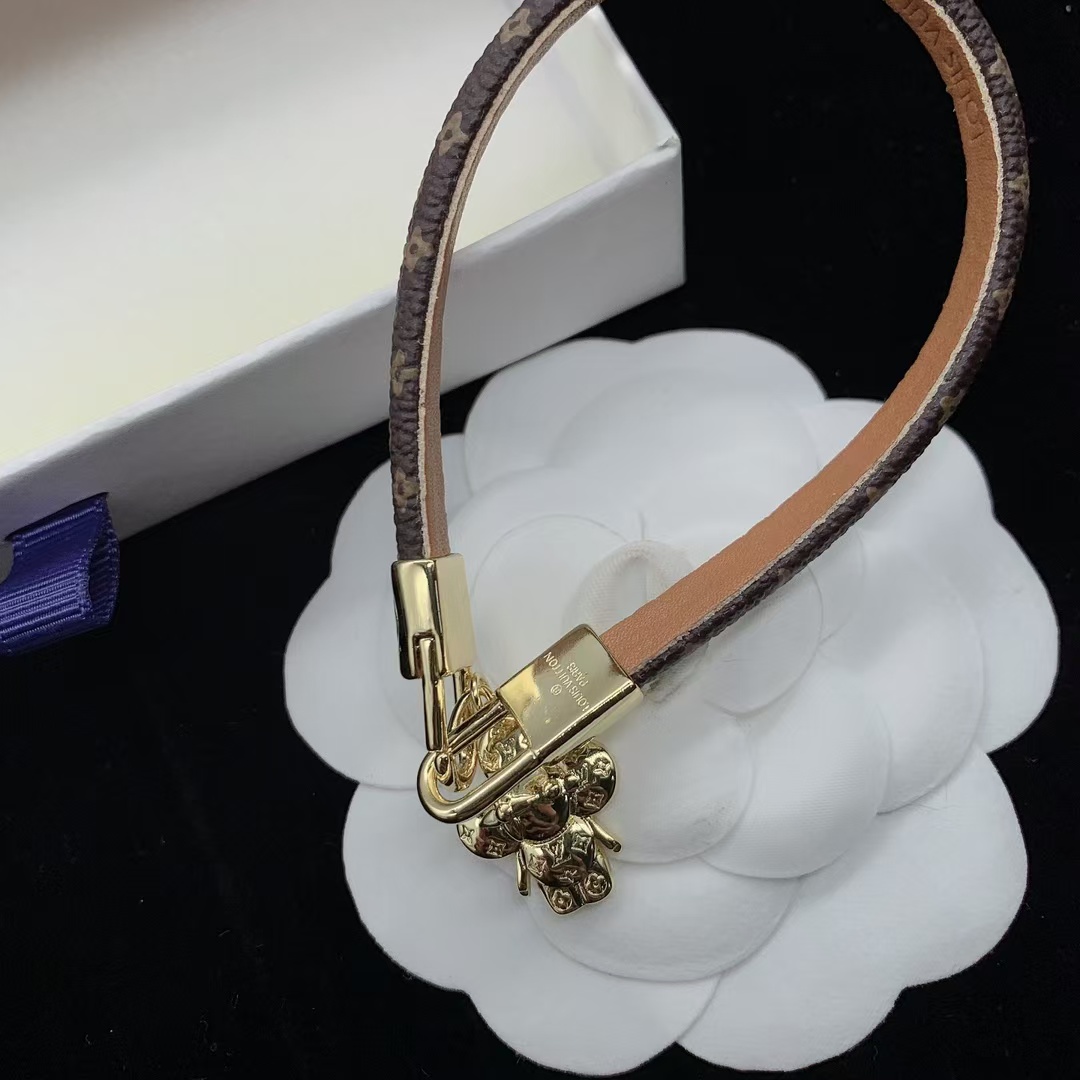 Replica Louis Vuitton Vivienne Charm Bracelet