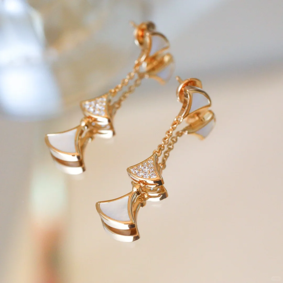 Replica Bvlgari Divas’ Dream Earrings - Long Model