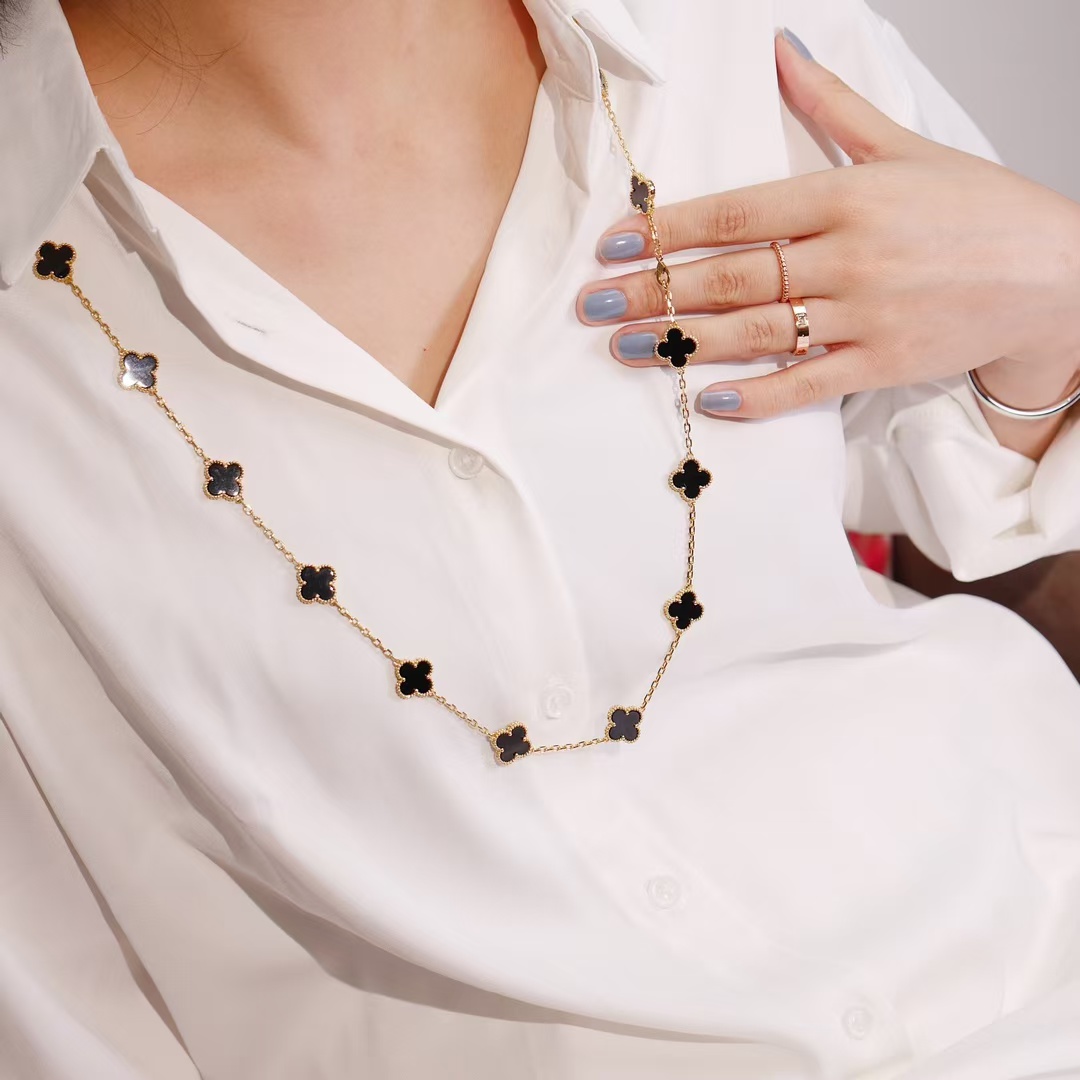 Replica Van Cleef & Arpels Vintage Alhambra Long Necklace, 20 Motifs