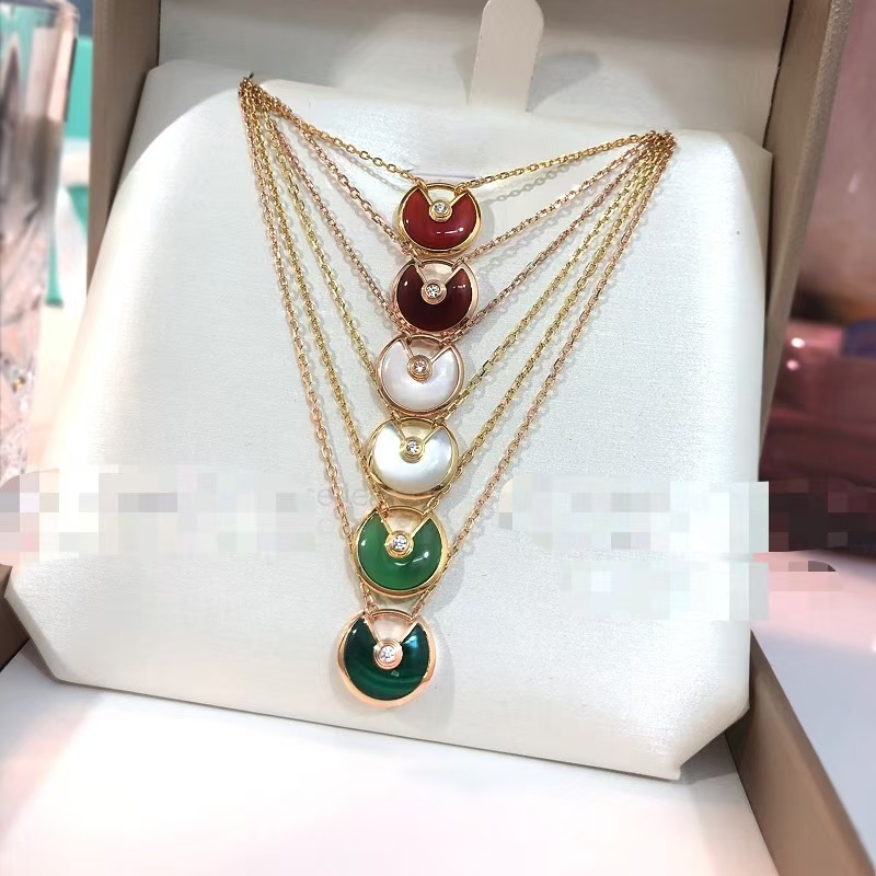 Replica Cartier Amulette de Necklace