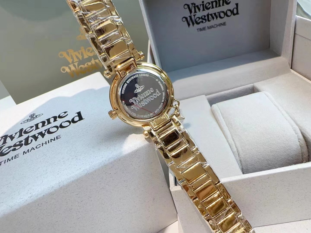 Replica Vivienne Westwood Elegant Gold Watch - 29MM