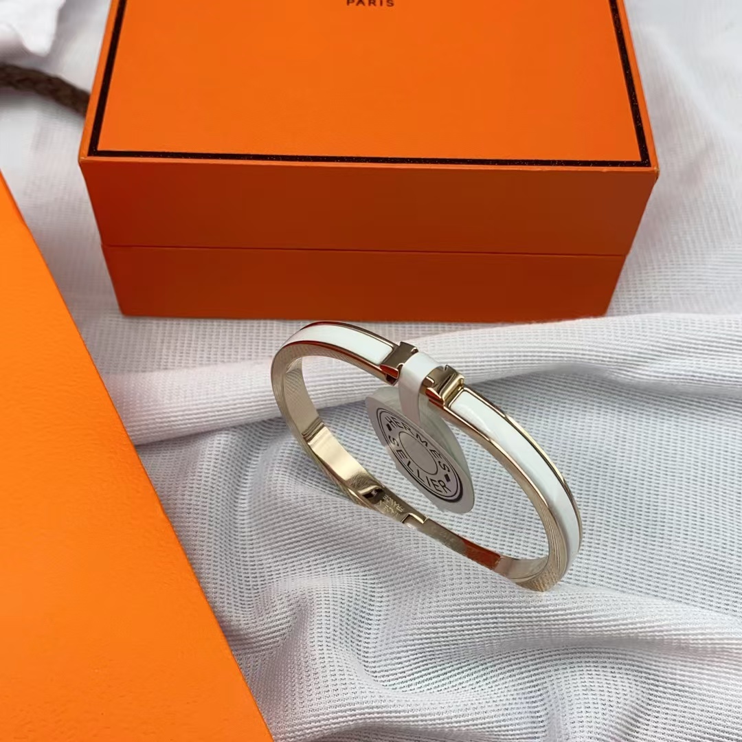 Replica Hermes H White Enamel Bracelet