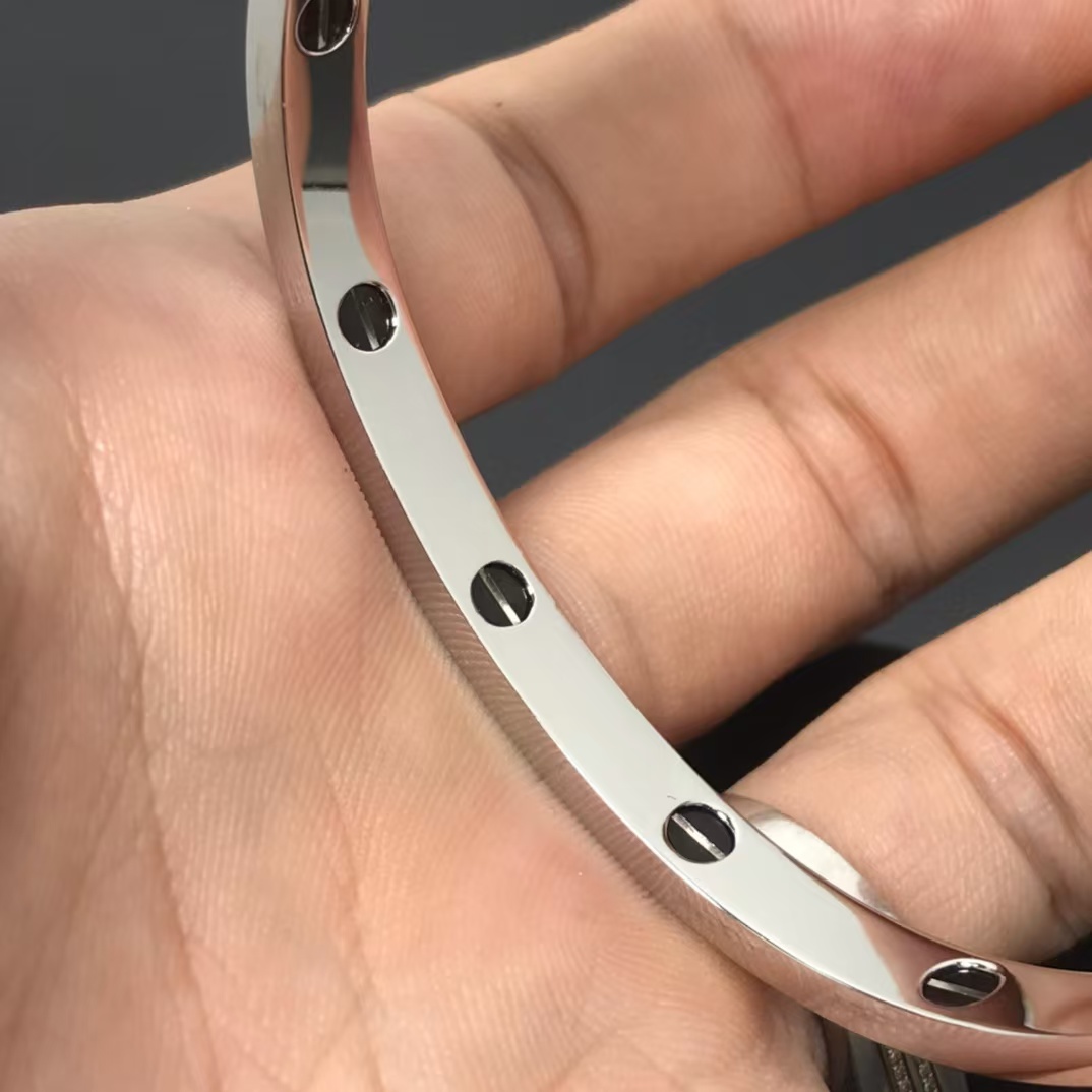 Replica Cartier LOVE Bracelet - Black Nail
