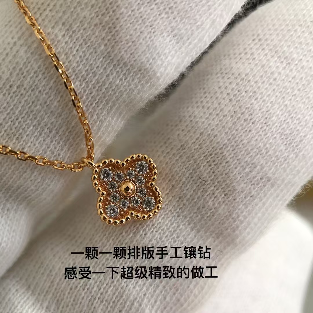 Replica Van Cleef & Arpels Full Diamond Sweet Alhambra Pendant Necklace - Mini