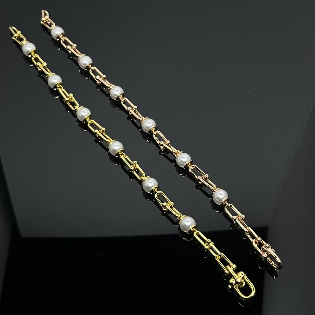 Replica Tiffany HardWear Link Bracelet with Freshwater Pearls