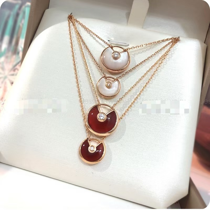 Replica Cartier Amulette de Necklace