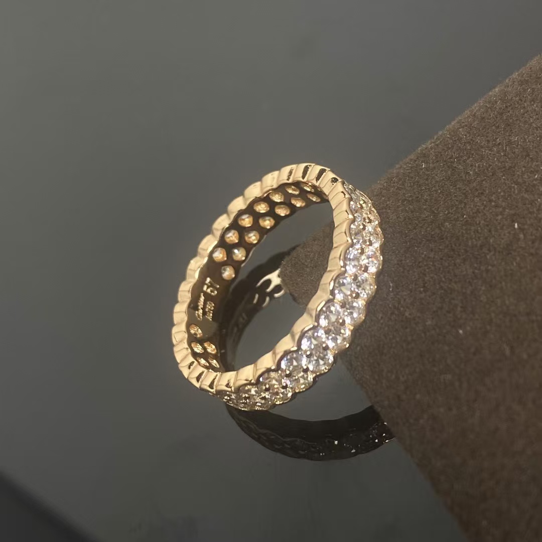 Replica Cartier Diamond Paved Ring - Wide