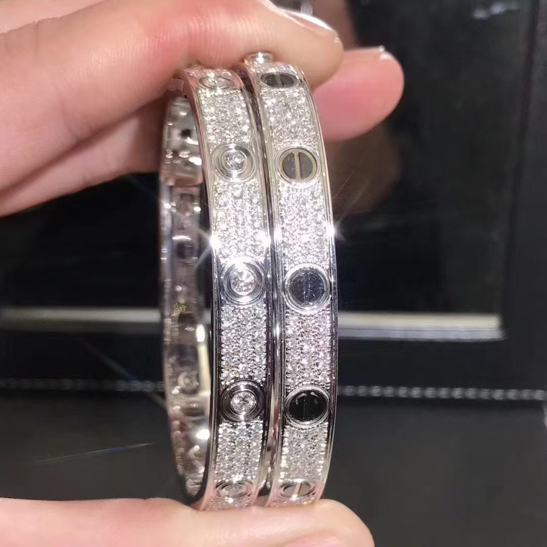 Replica Cartier LOVE Bracelet, Diamond Paved