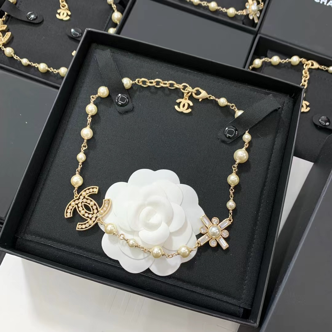 Replica Chanel Luxury Prom Pearl Necklace