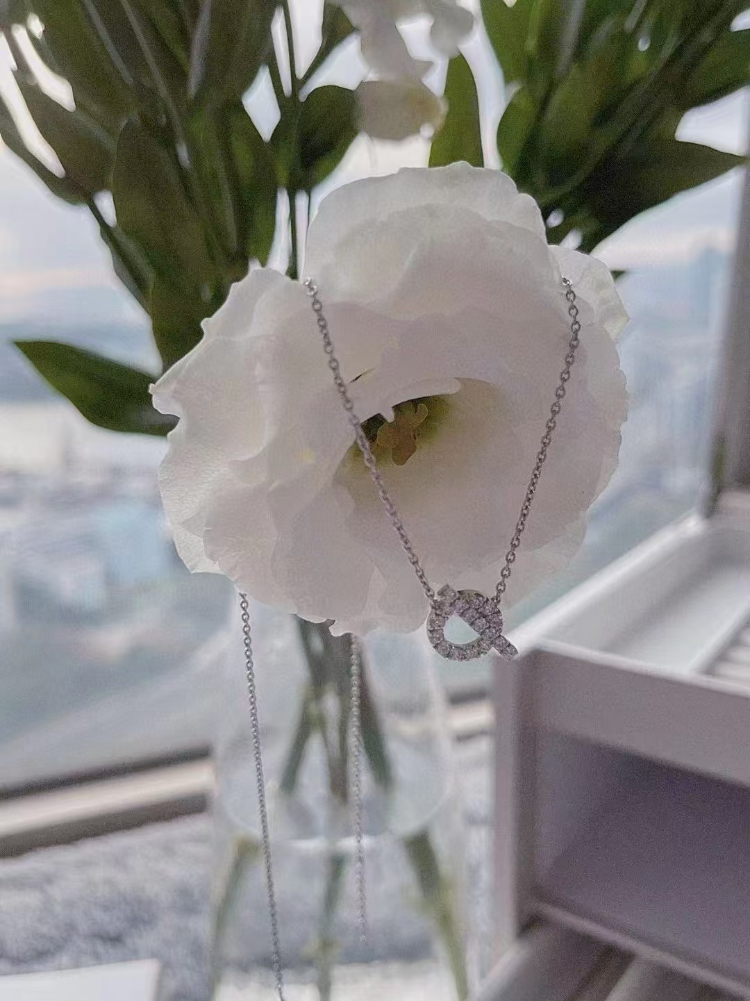 Replica Hermes Q Pendant Necklace
