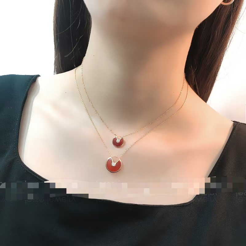 Replica Cartier Amulette de Necklace
