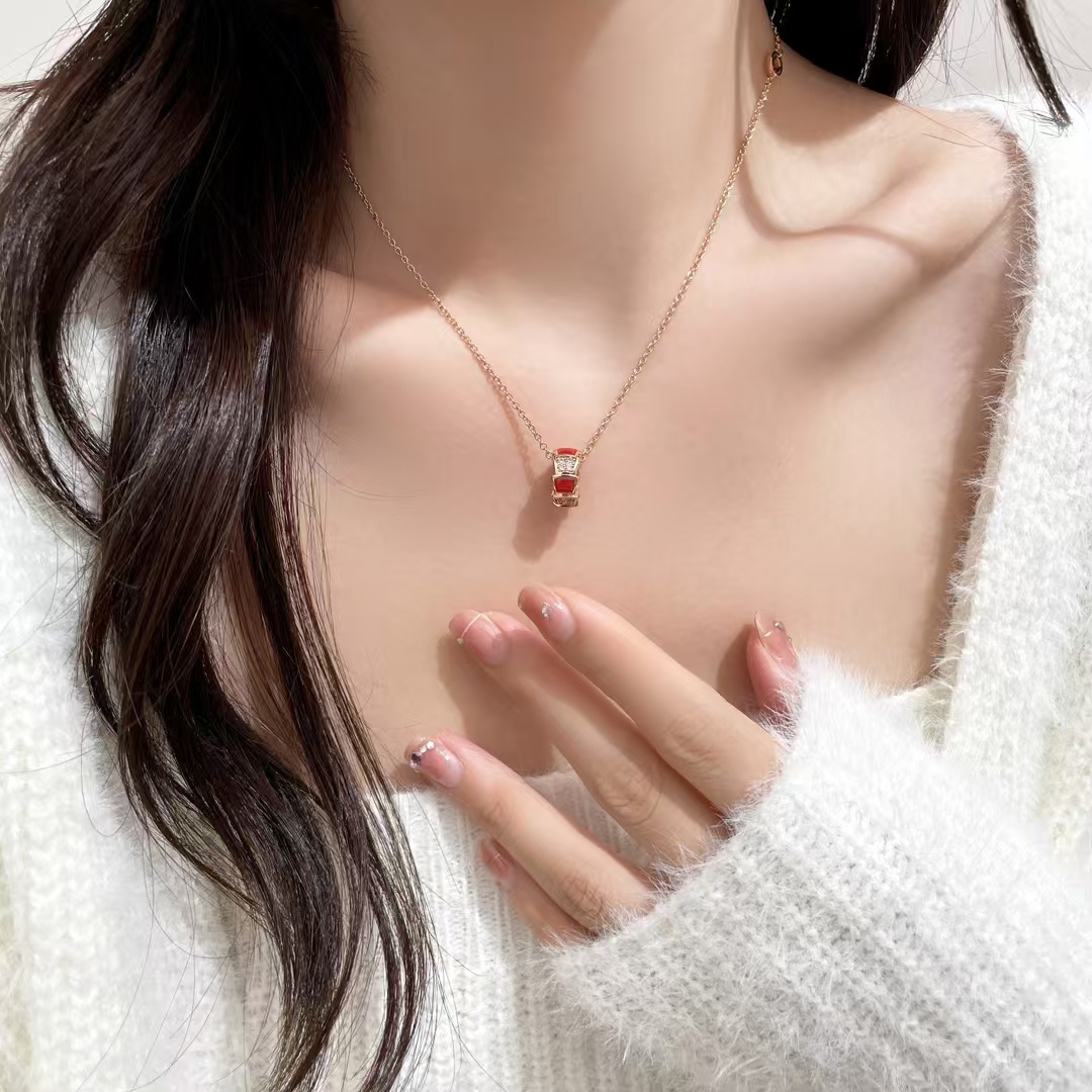 Replica Bvlgari Serpenti Viper Necklace