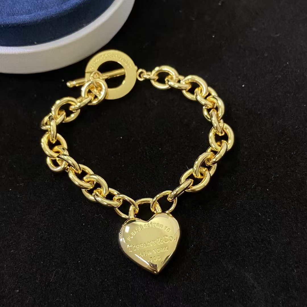 Replica Tiffany Heart Charm OT Clasp Bracelet