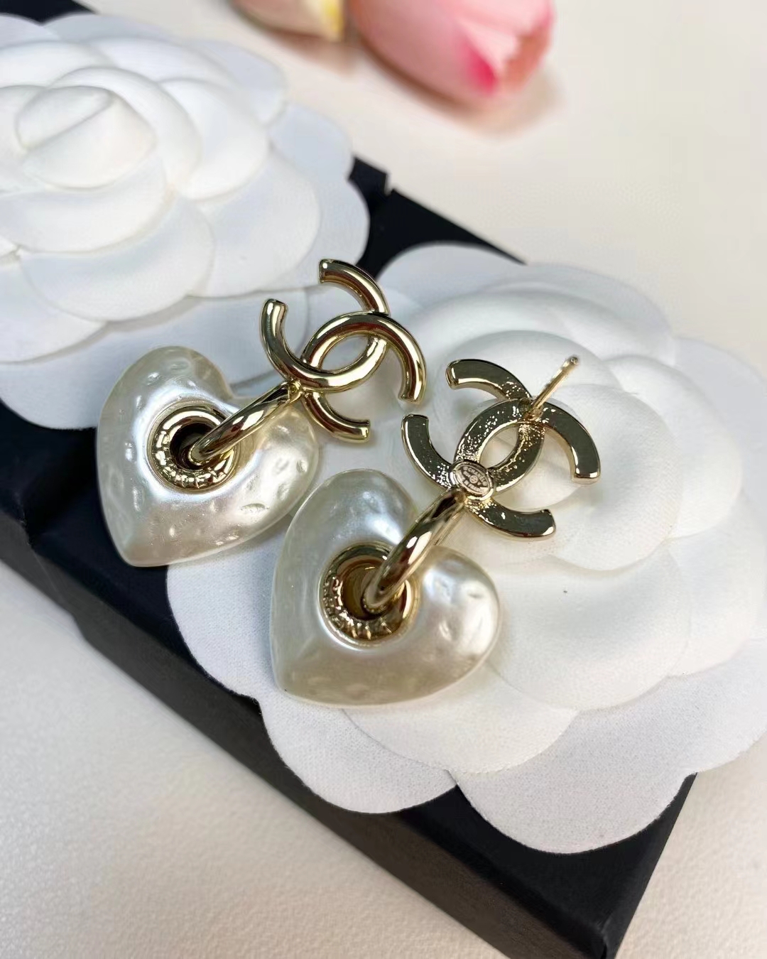 Replica Chanel White Love Heart Double C Earrings