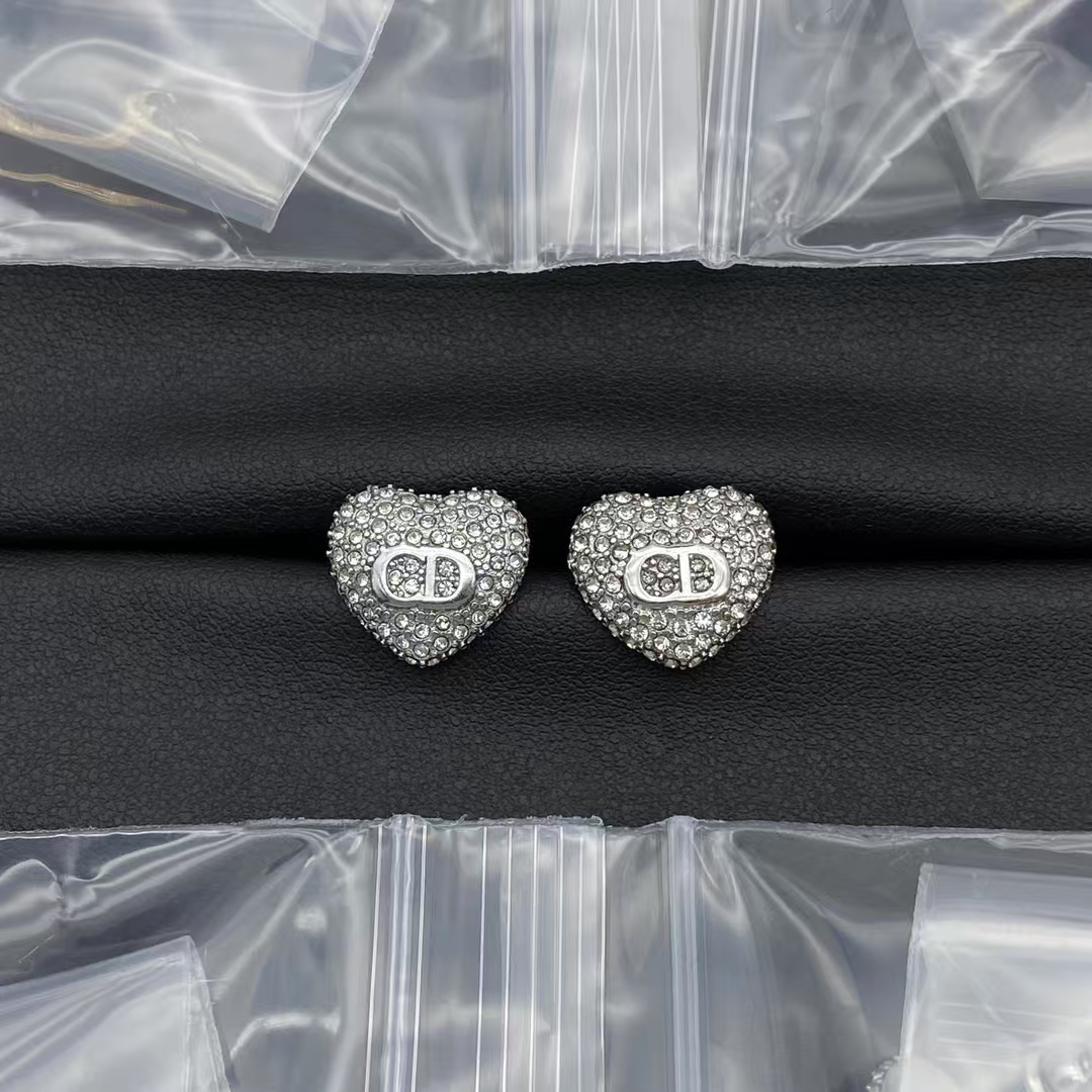 Replica Dior Heart Stud Earrings