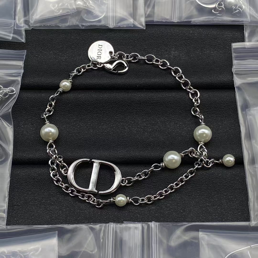 Replica Dior CD Pearl Charms Silver Chain Bracelet