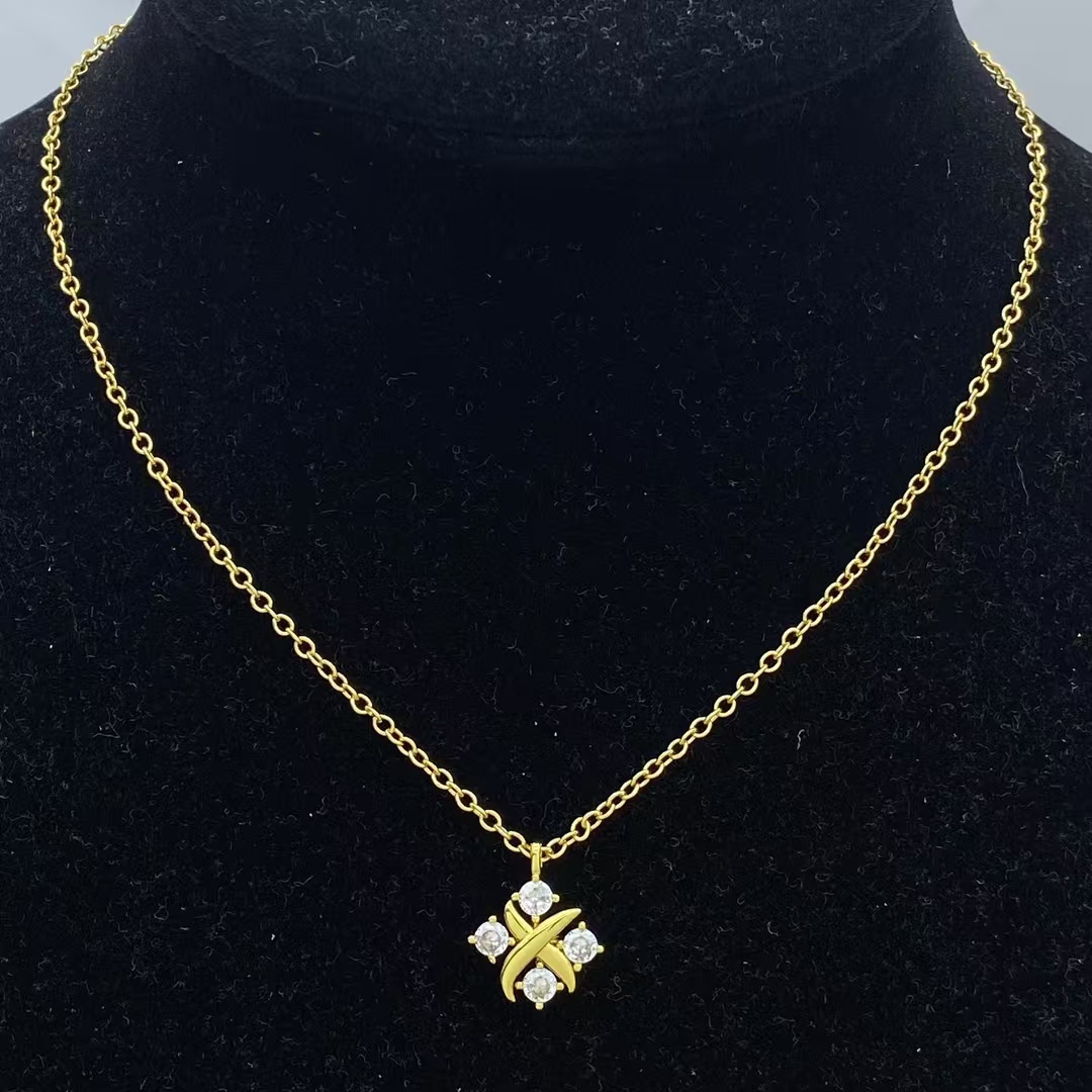 Replica Tiffany Lynn Pendant Necklace